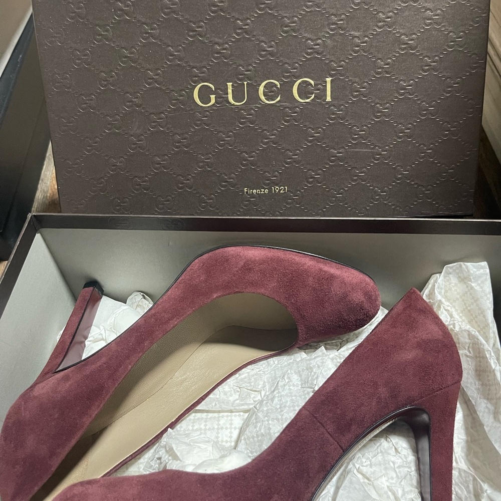 Gucci Women's Burgundy Suede Heels